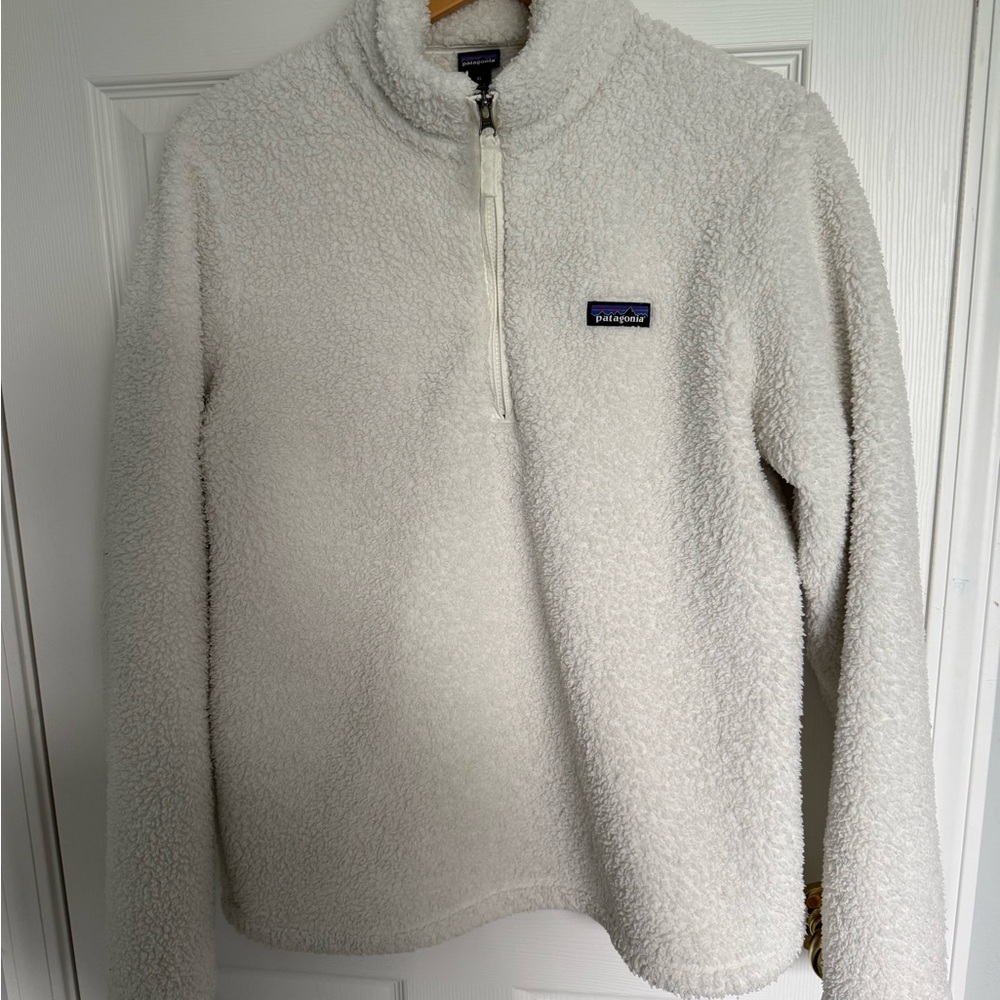Patagonia women’s White Sherpa Fleece Jacket - XL